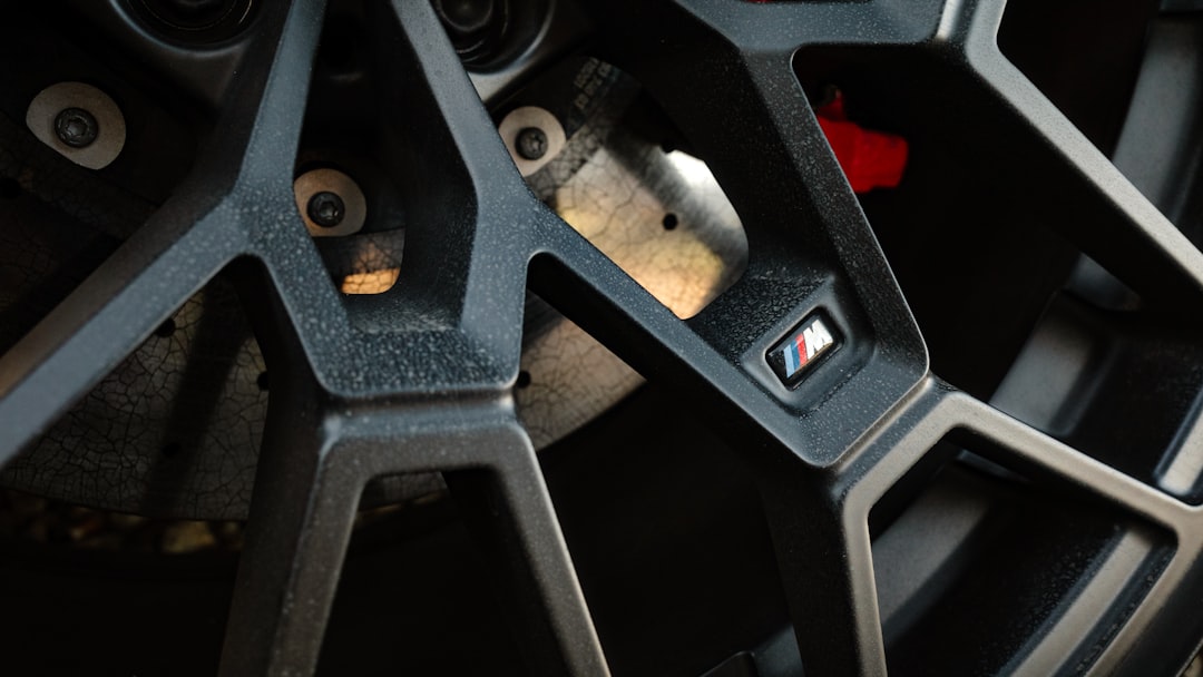 De ce se blocheaza etrierii de frana